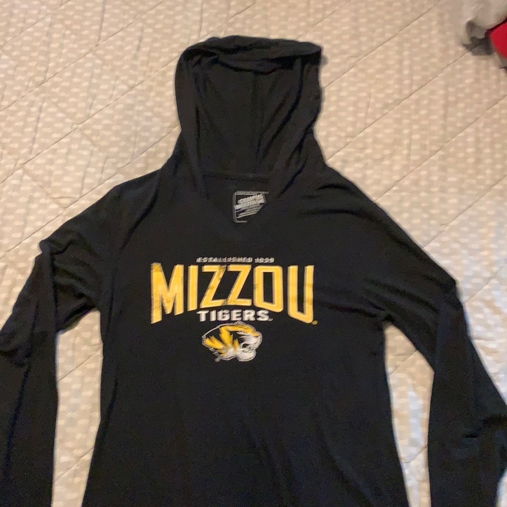 Women’s Missouri Tigers Shirt